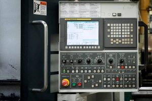 Steuerungspanel mit numerische Überprüfung